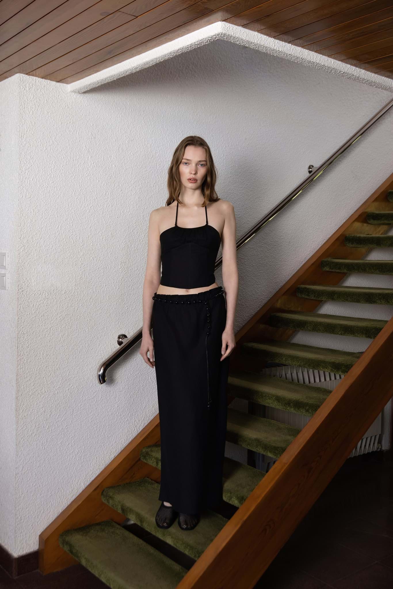 Lexi Linen Set in black resmi